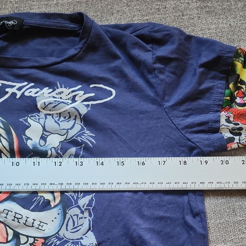 Ed Hardy Cropped Tattoo Graphic Long Sleeve Tee Y2K Navy XL - Picture 9 of 10